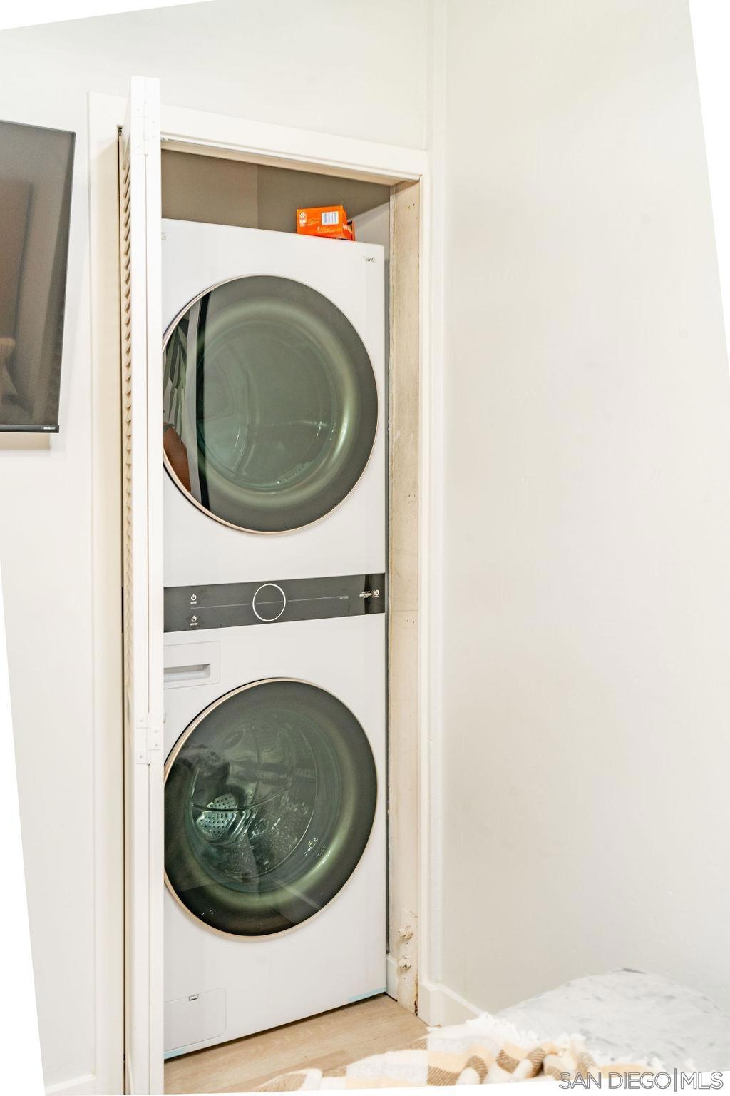 La Jolla - Residential Lease