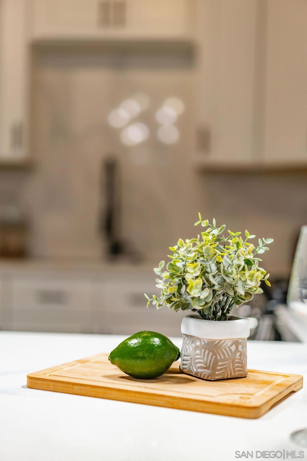 La Jolla - Residential Lease