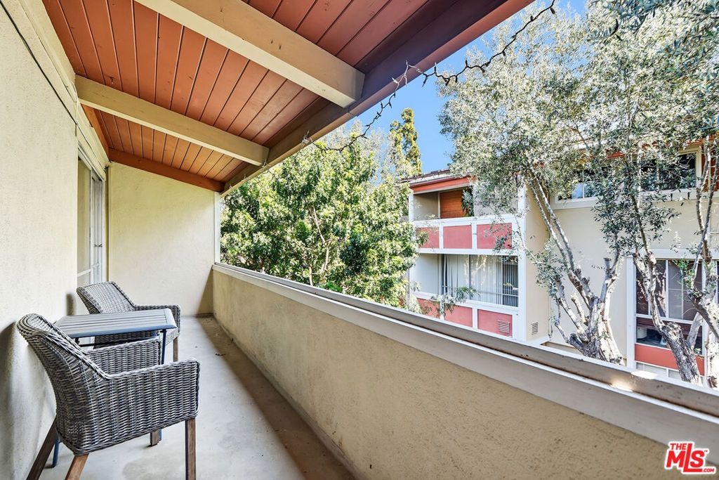 Photo of 6425 Green Valley Circle #304, Culver City, CA 90230 (MLS # 26644341)