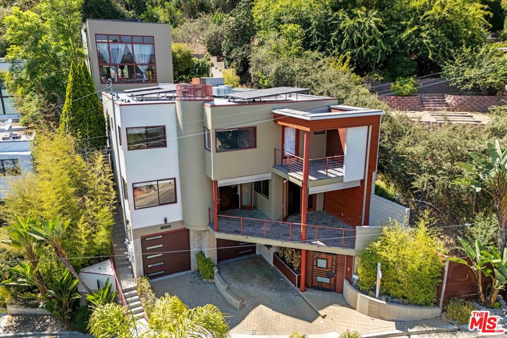 Properties 1 2222 Bancroft Avenue