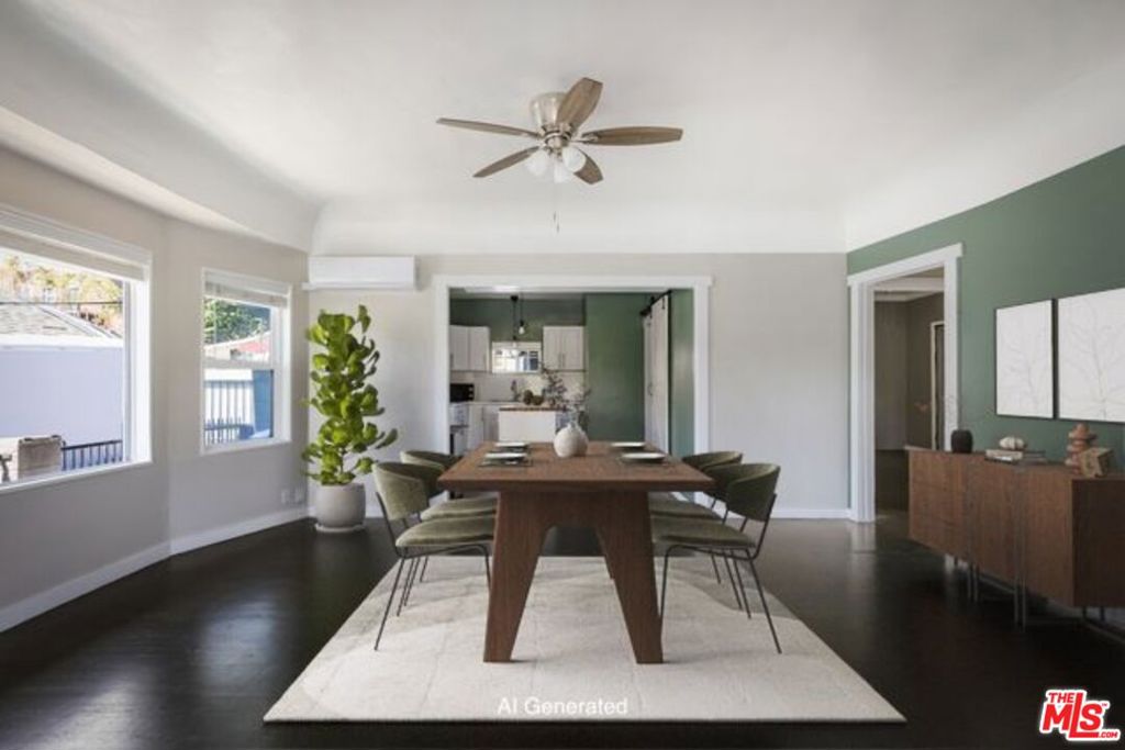 547 N St Louis Street