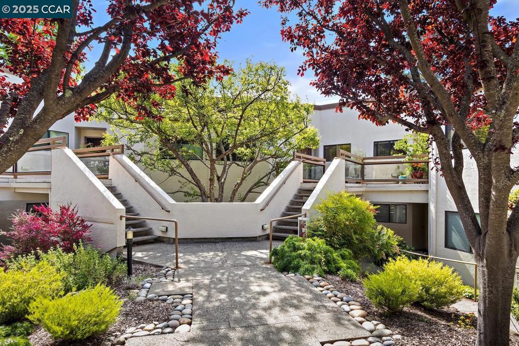 THE HEIGHTS - Residential