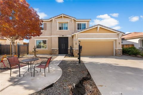 Photo of 2517 San Madrid Way Way, Rosamond, CA 93560 (MLS # SR26051921)