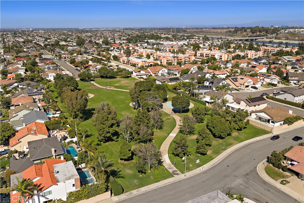 La Cuesta (LACU) - Residential Lease