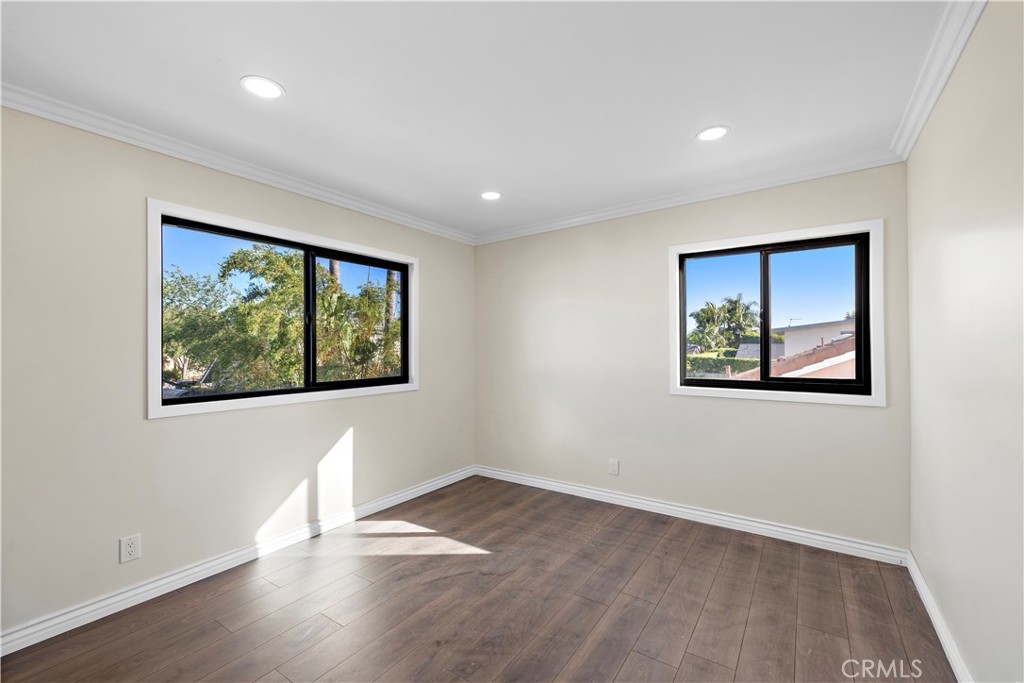 La Cuesta (LACU) - Residential Lease