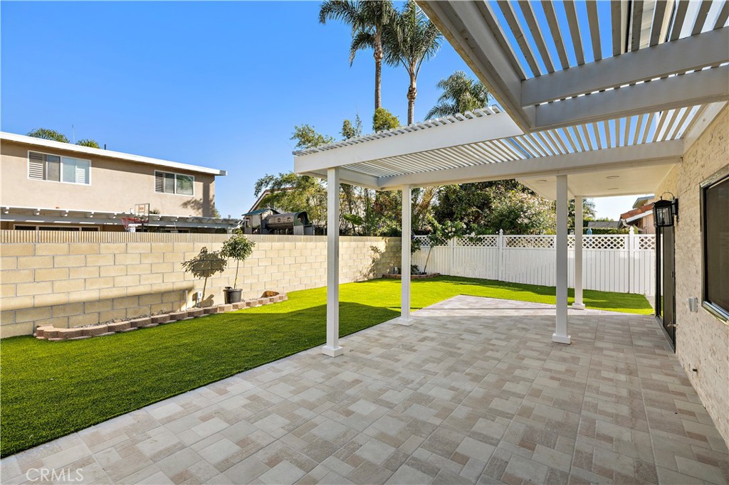 La Cuesta (LACU) - Residential Lease