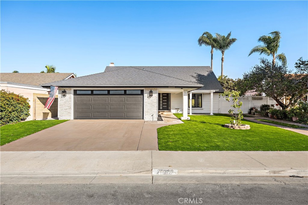 La Cuesta (LACU) - Residential Lease