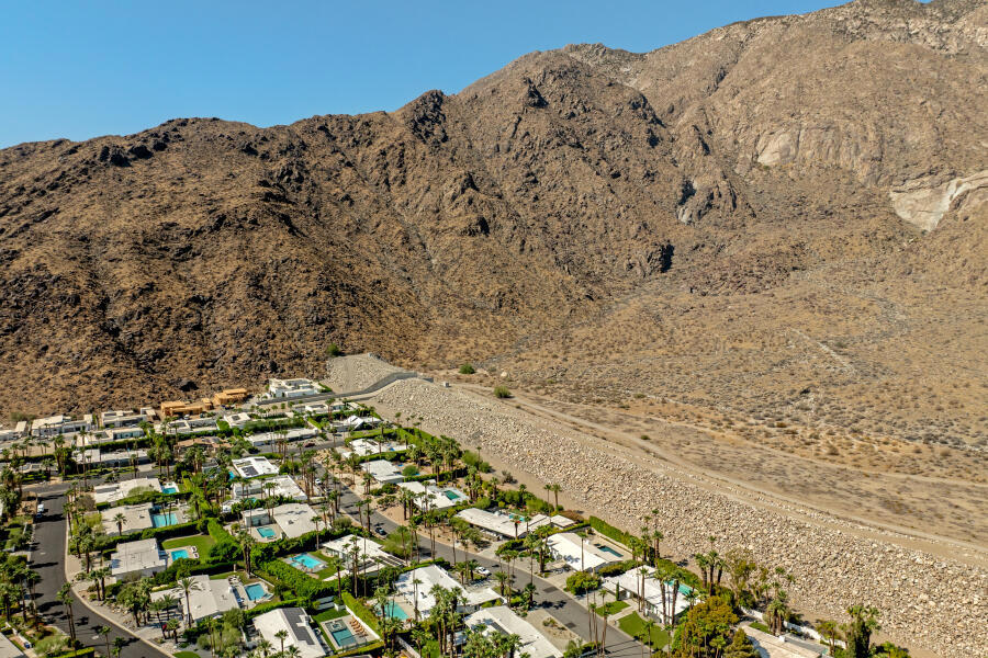 Vista Las Palmas - Residential
