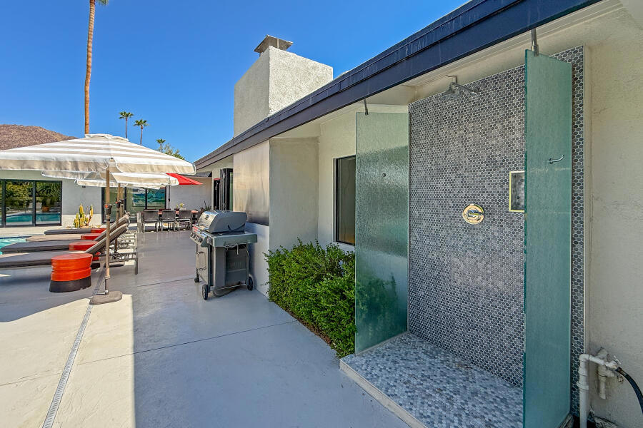 Vista Las Palmas - Residential