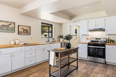 Tiny photo for 6998 Kingsbury Road RD, Templeton, CA 93465 (MLS # NS26108260)