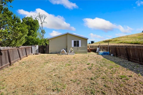 Tiny photo for 6998 Kingsbury Road RD, Templeton, CA 93465 (MLS # NS26108260)