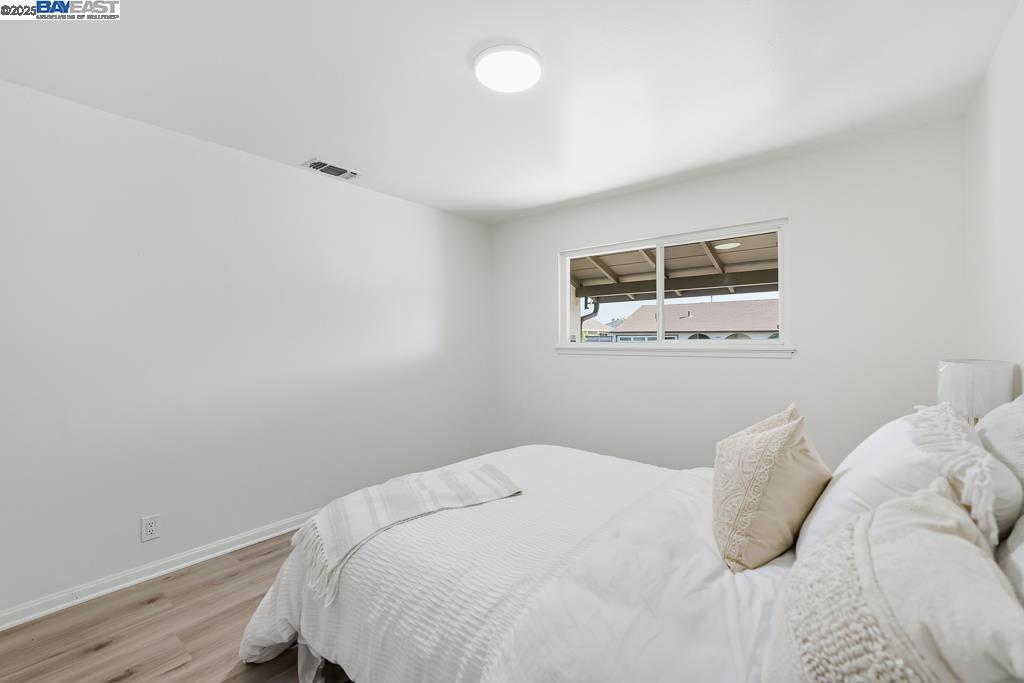 SAN LEANDRO BRDR - Residential