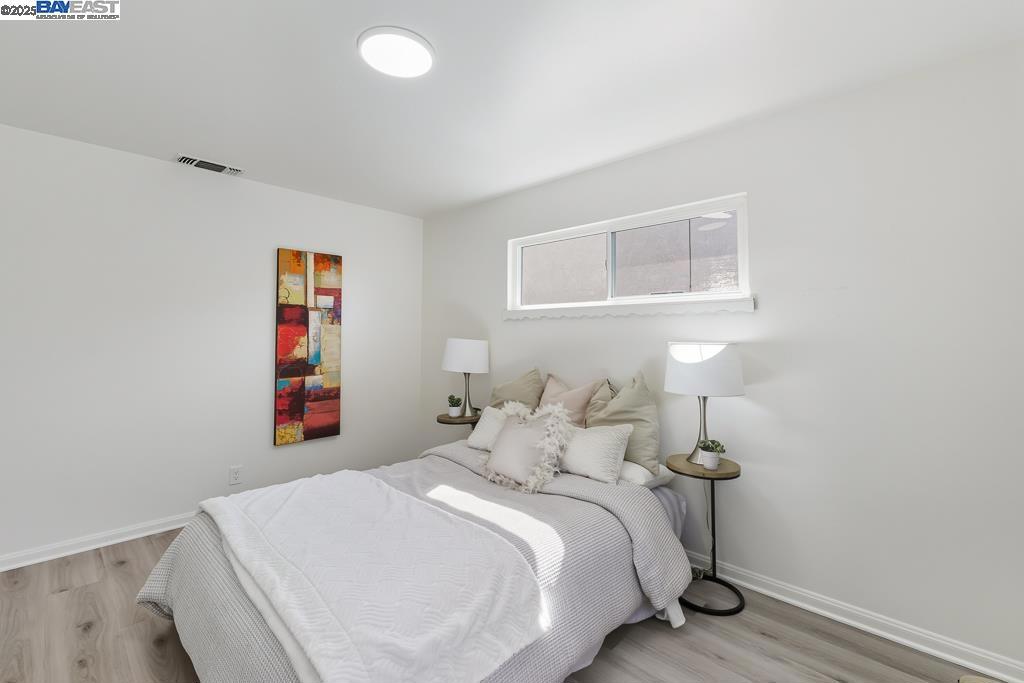 SAN LEANDRO BRDR - Residential