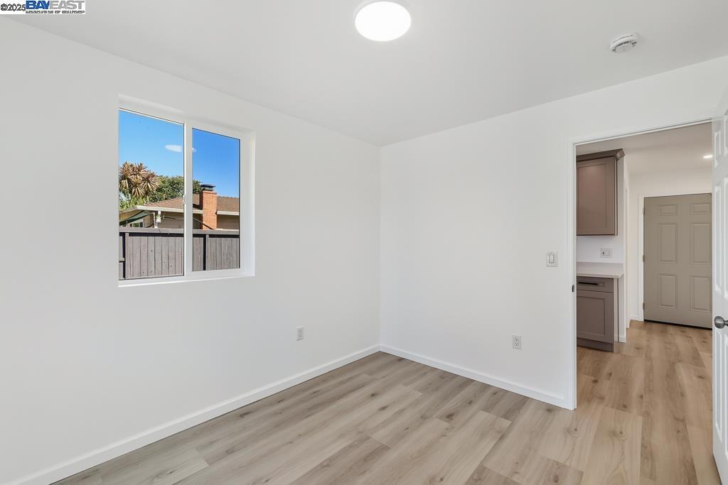 SAN LEANDRO BRDR - Residential
