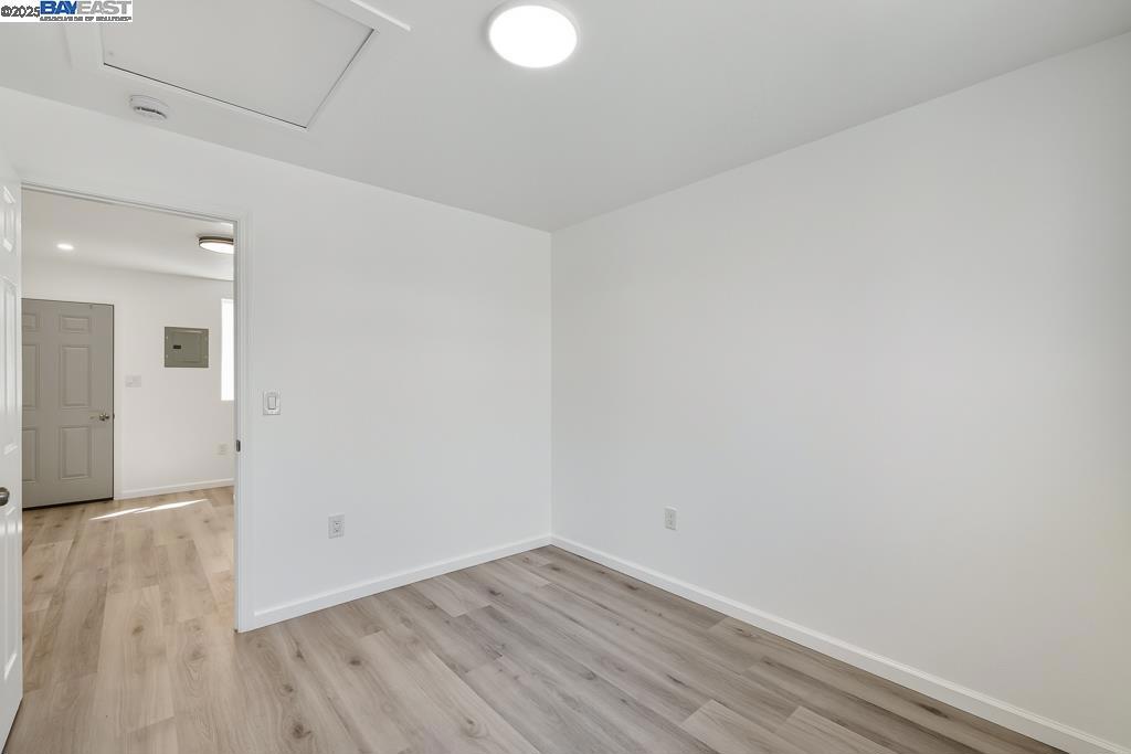 SAN LEANDRO BRDR - Residential