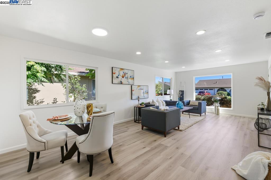 SAN LEANDRO BRDR - Residential