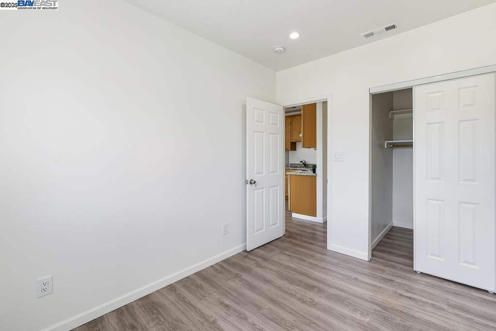 SAN LEANDRO BRDR - Residential
