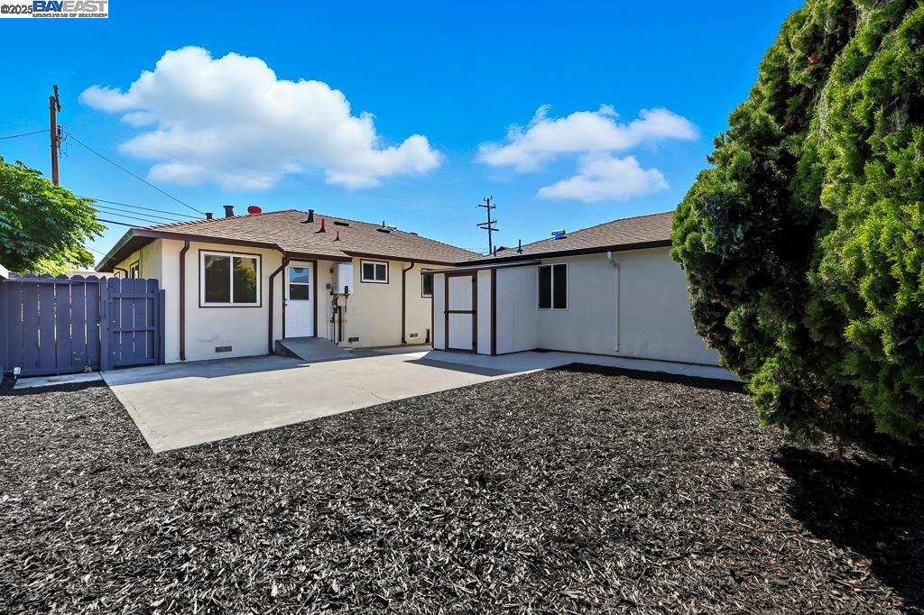 SAN LEANDRO BRDR - Residential