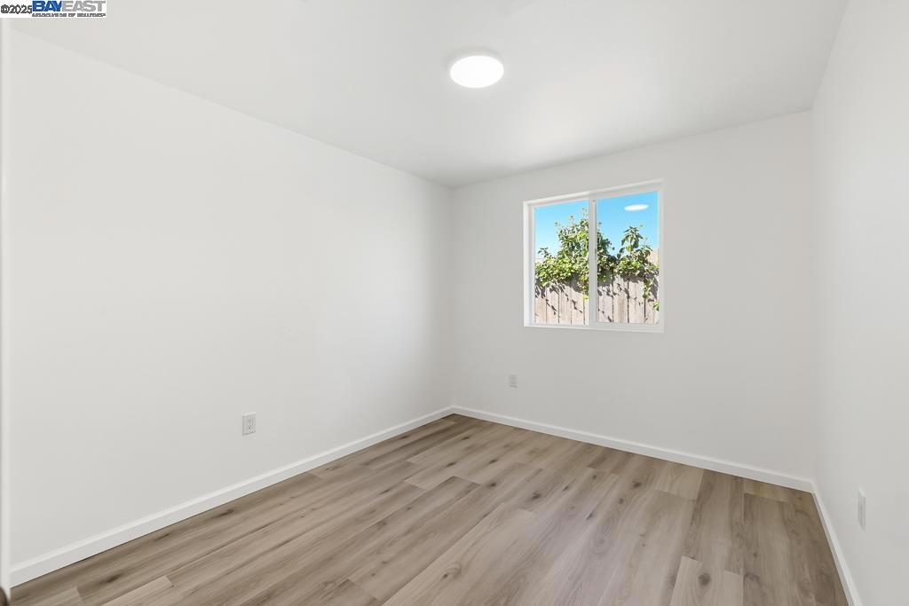 SAN LEANDRO BRDR - Residential