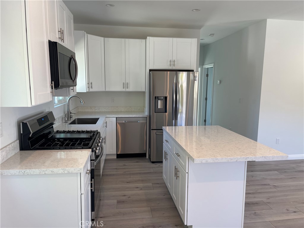Properties 3 2928 n Brighton