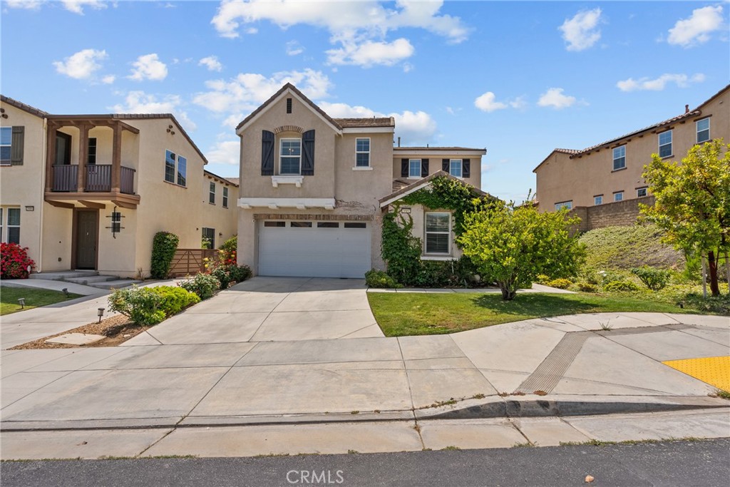 28992 N West Hills Drive