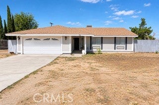 Photo of 14580 Coalinga RD, Victorville, CA 92392 (MLS # IV26222306)