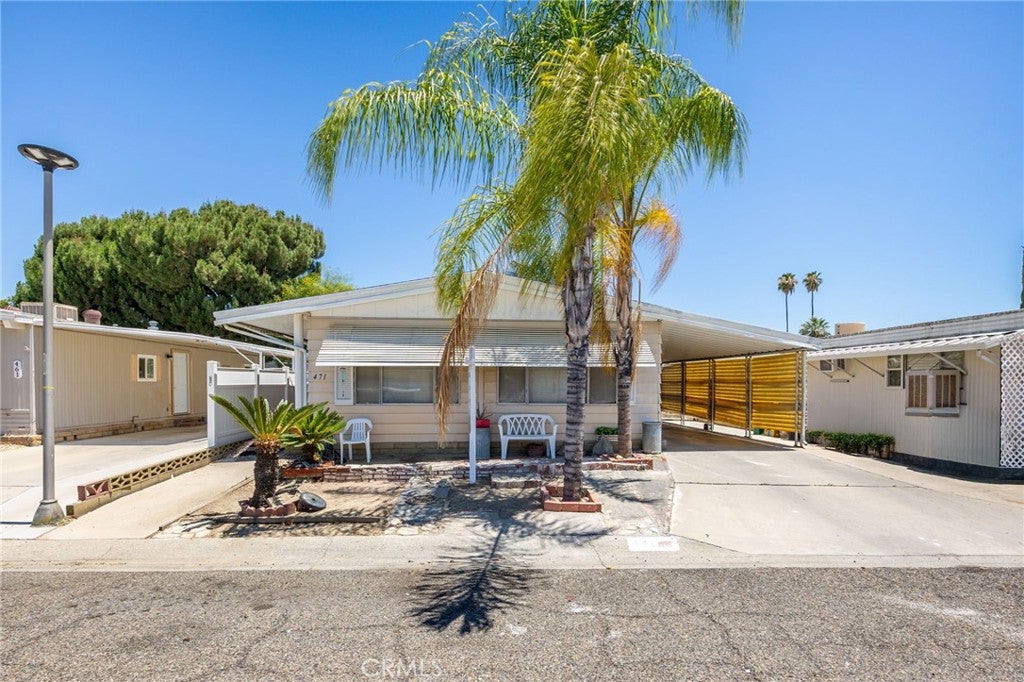 471 Santa Clara