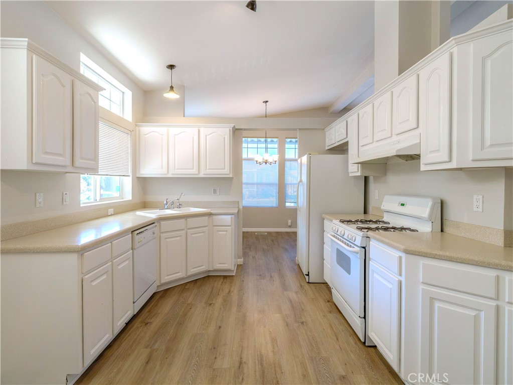 UNKNOWN - Residential Lease