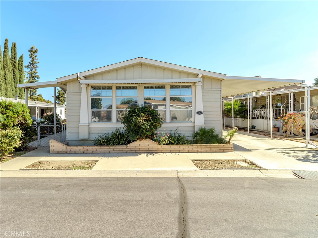 UNKNOWN - Residential Lease