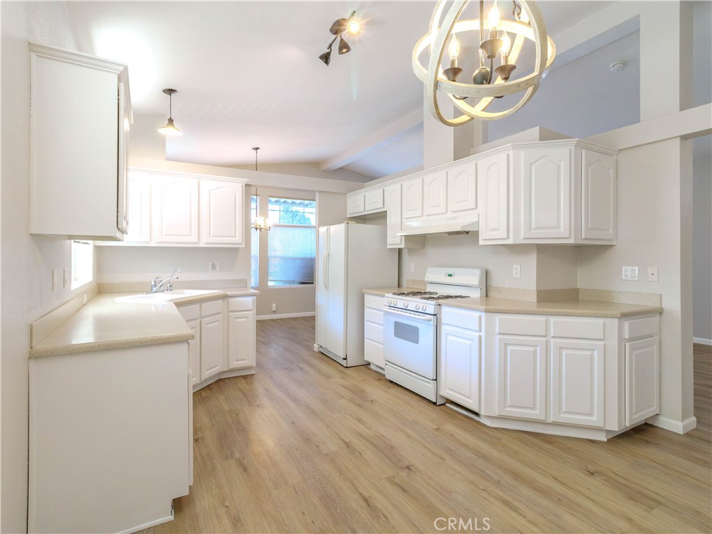 UNKNOWN - Residential Lease