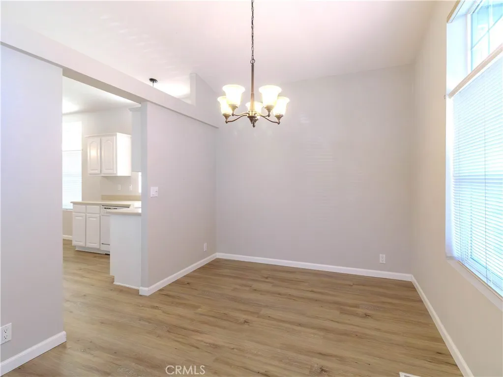 Corona, California 92882, United States, 3 Bedrooms Bedrooms, ,2 BathroomsBathrooms,Residential,Active,218410