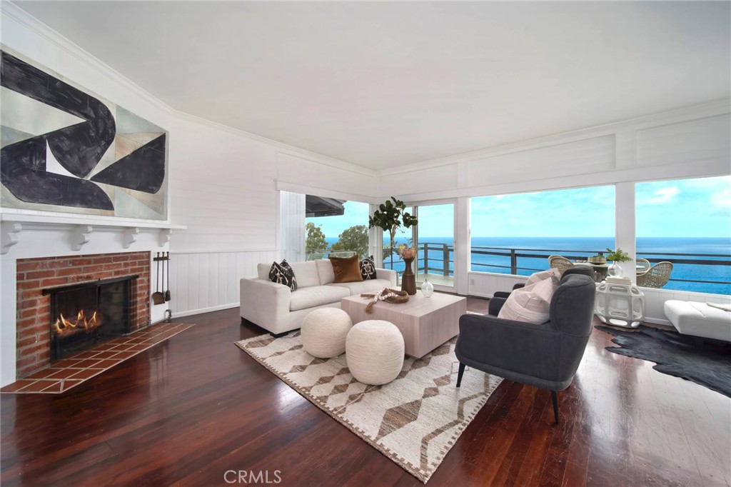 2621 Victoria Drive