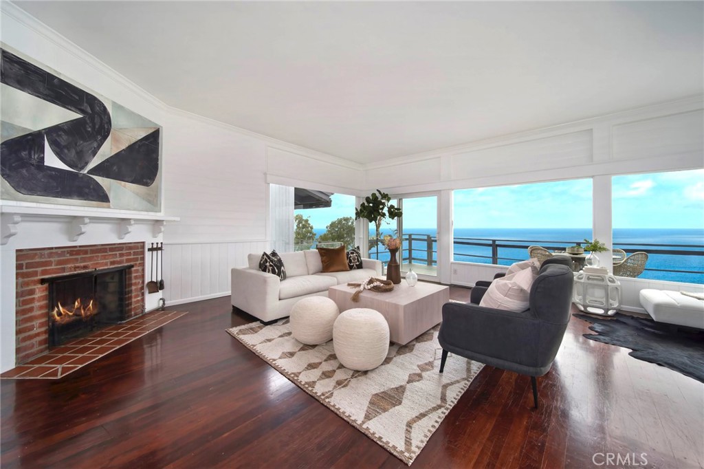 2621 Victoria Drive