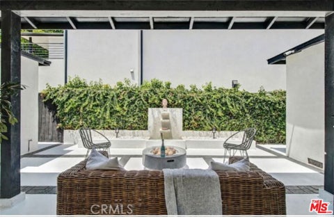 Photo of 4038 Denny Avenue, Los Angeles, CA 91604 (MLS # 26985115)