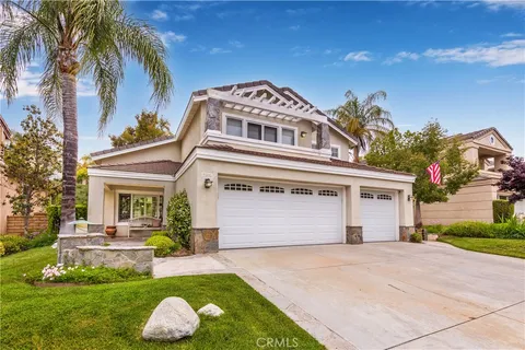 MLS: SR26151696
