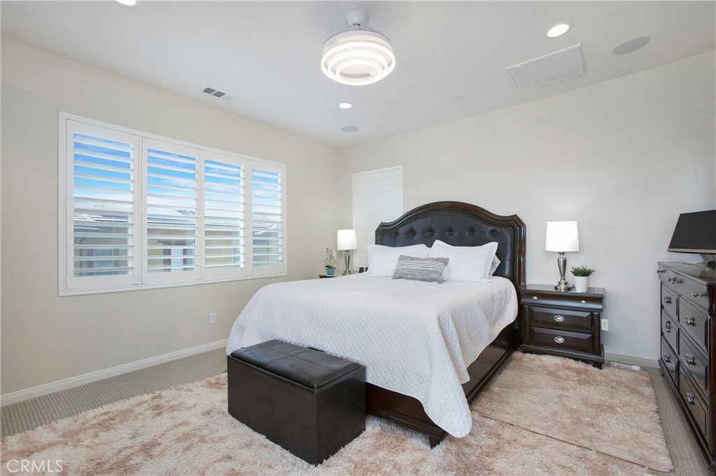 Heirloom (ESHEIR) - Residential