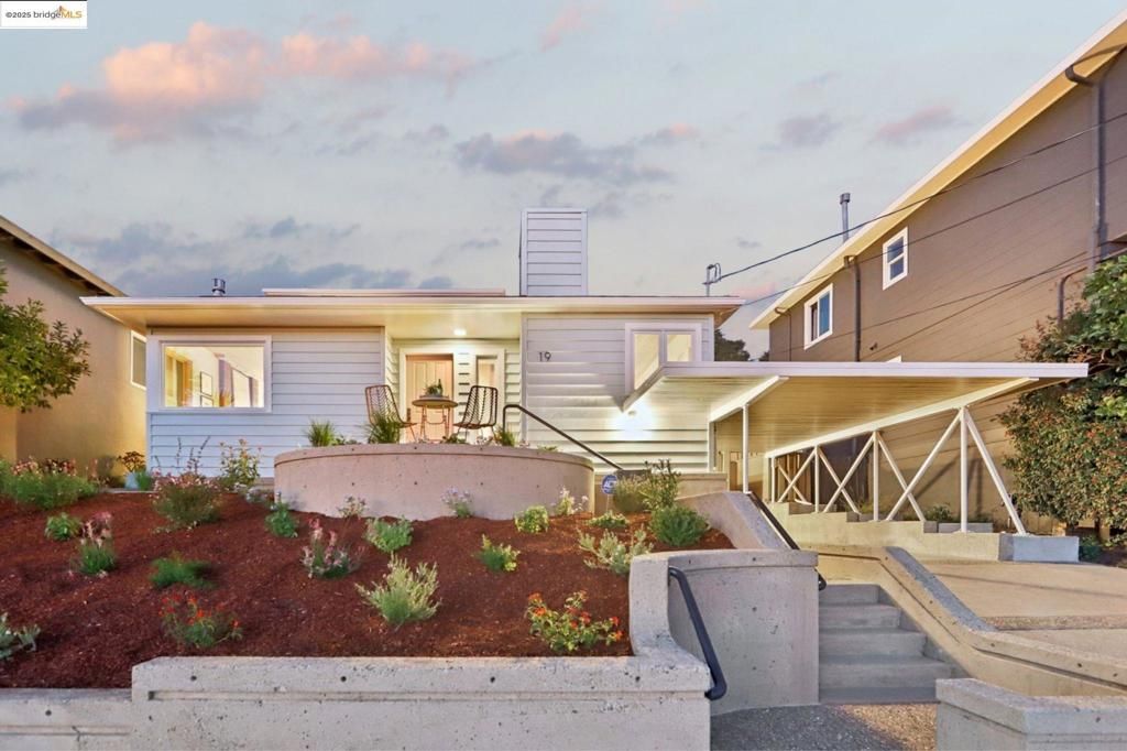 Photo of 19 Highland Blvd Blvd, Kensington, CA 94707 (MLS # 41115219)