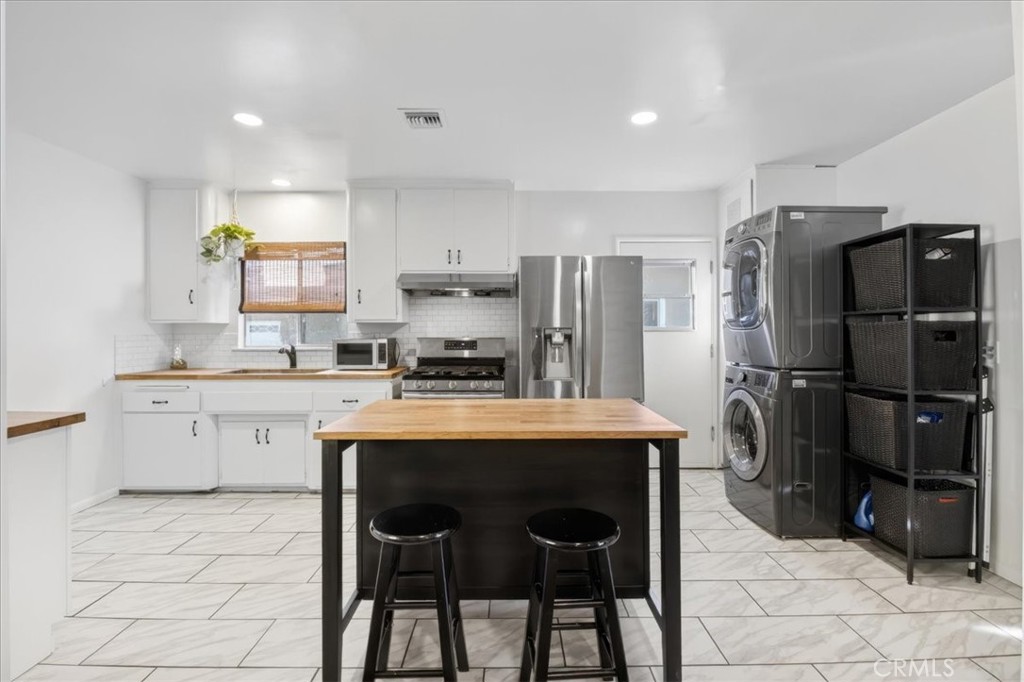 5035 North Greer Avenue