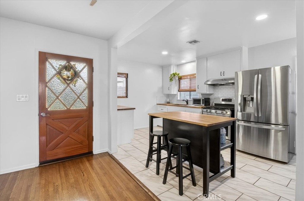 5035 North Greer Avenue