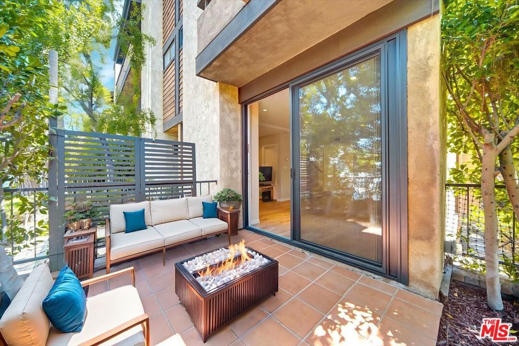 Photo of 1328 S Bundy Drive #1, Los Angeles, CA 90025 (MLS # 25576457)
