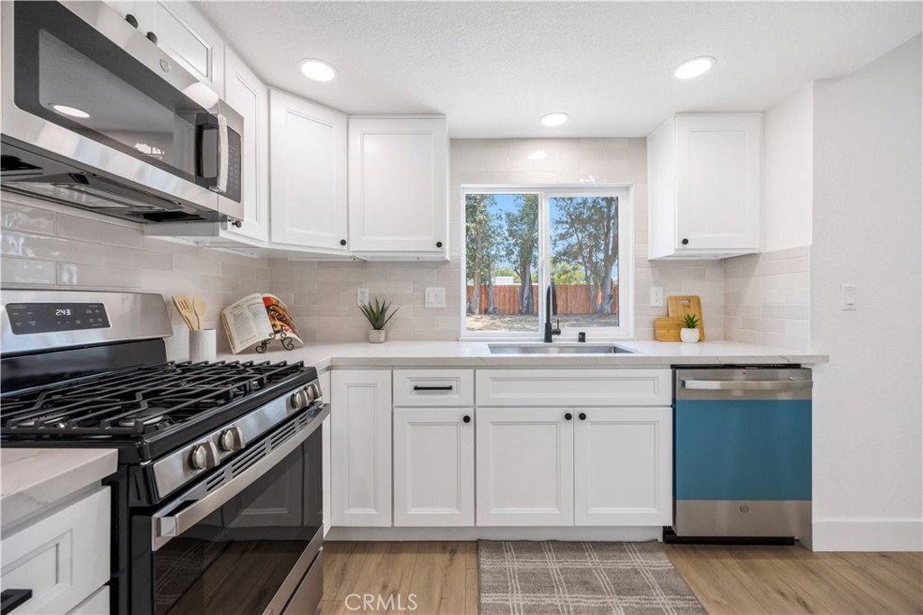 15250 Holly Drive