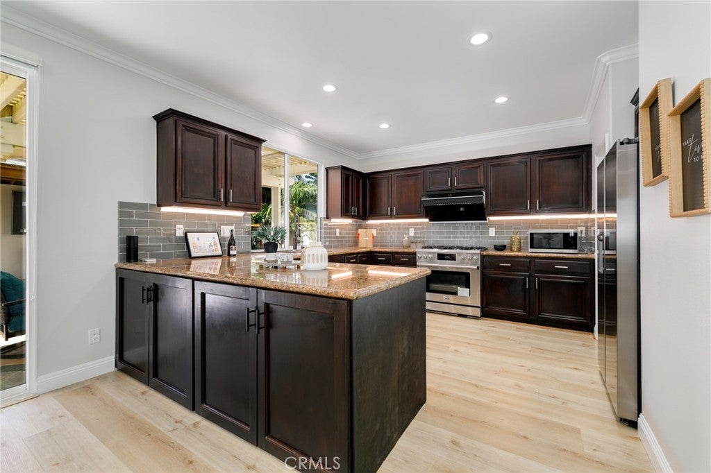 85 Quail Cyn, Irvine CA 92618 - Photo 14
