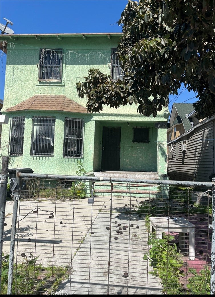 619 E 22nd Street, Los Angeles CA 90011