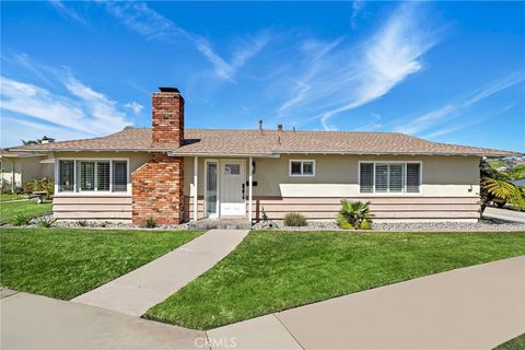 Photo of 213 Monte Vista Vis, San Clemente, CA 92672 (MLS # OC26056168)