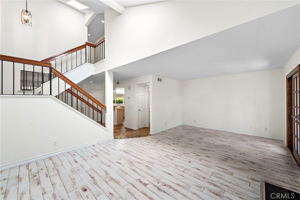 601 San Nicholas Court 601