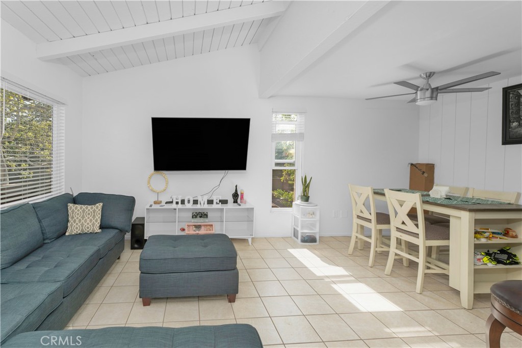 1000 W Macarthur Boulevard 58