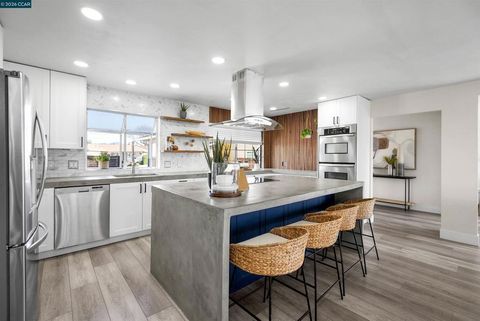 Tiny photo for 1745 1745 Eucalyptus Ct Ct, Concord, CA 94521 (MLS # 41126301)