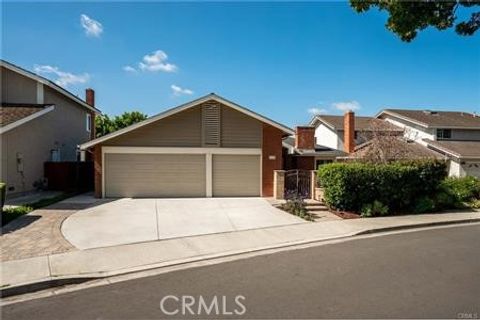 115 Monticello Irvine CA 92620