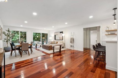 Photo of 199 Montecito Ave. Ave #107, Oakland, CA 94610 (MLS # 41129546)