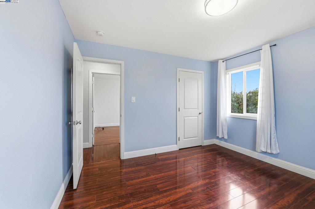 NEWARK - Residential